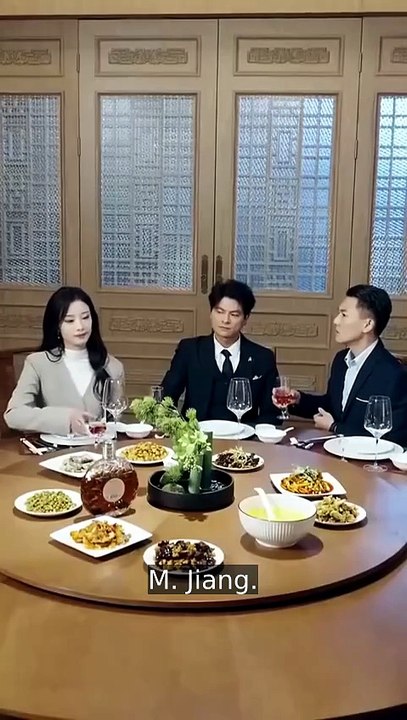 Flash Mariage avec un PDG Après une date aveugle – Pour échapper à un mariage arrangé, elle a choisi au hasard un homme pour se marier – seulement pour découvrir qu'il l'avait toujours aimée. | Film Complet en Français