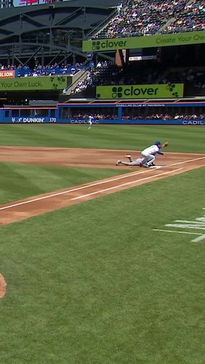 Nolan McLean has a sneaky pickoff move!