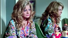 فيلم الزائرة
