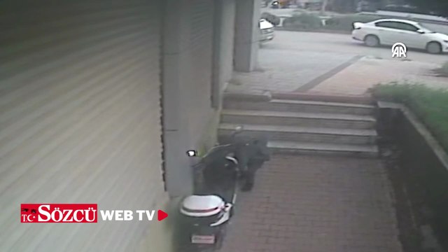 1 motosiklet ve 4 elektrikli bisiklet çaldı, savunması 'pes' dedirtti