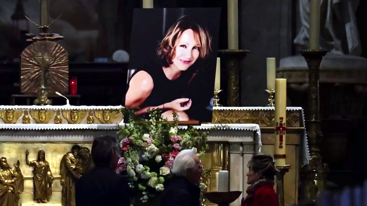 FEMME ACTUELLE -“Casse-toi”: Brigitte Macron insultée à son arrivée aux obsèques de Nathalie Baye