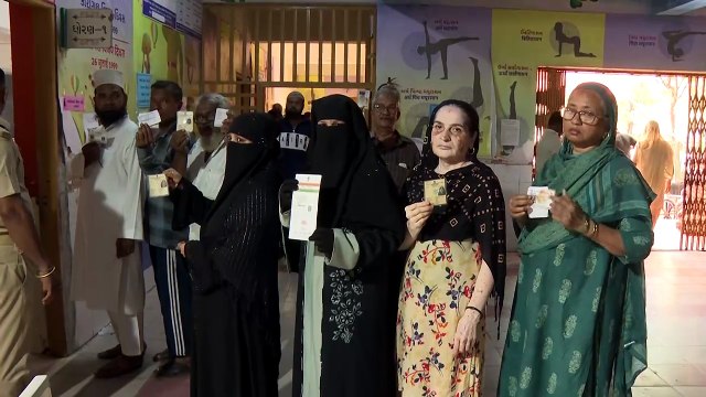 #GUJARAT #AHMEDABAD POLLING BOOTH INSPECTION BY IAS AVANTIKA SINGH