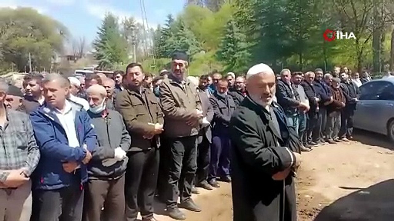 Tokat’ta KKKA tedbiri, cenaze namazı araç başında kılındı
