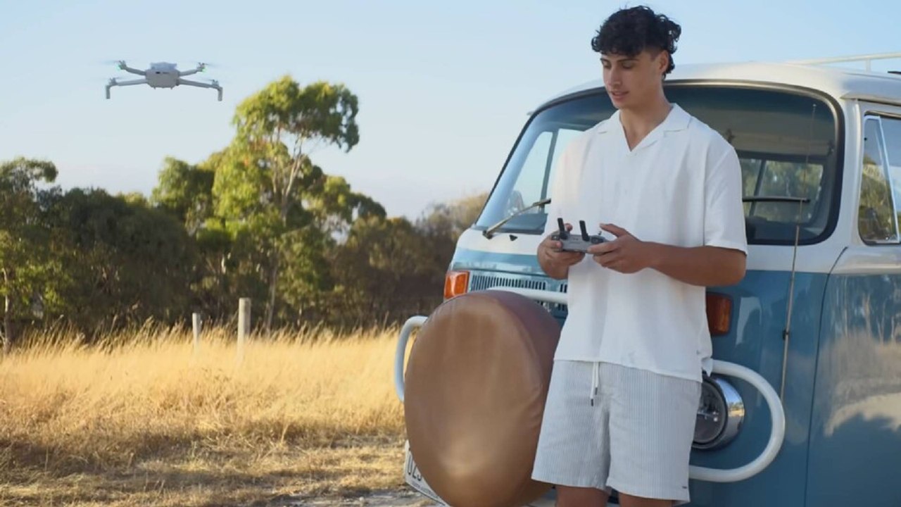 Zwei neue Drohnen von DJI sollen für unter 450 Euro jeden zum Drohnenpiloten machen