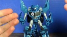 TRANSFORMERS: Robots in Disguise Warrior Class STEELJAW | Canadia' Reviewer Ep#190
