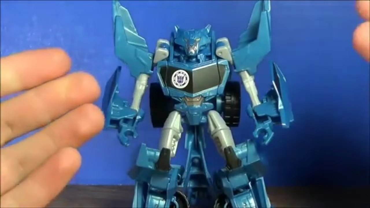 TRANSFORMERS: Robots in Disguise Warrior Class STEELJAW | Canadia' Reviewer Ep#190