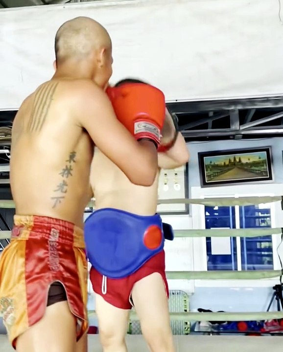 លោកគ្រូ ឆ្លាមស កំពុងប្រឈម បញ្ហាកីឡាកររត់ចោលក្លិបជិតអស់ហើយ ក្រោយបង្តឹងការហាត់ឲ្យខ្លាំង ចម្រាញ់យកគុណភាព១ដឹង១
