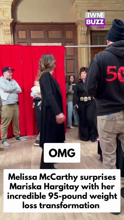American actress Melissa McCarthy surprises Mariska Hargitay with her incredible 95-pound weight loss transformation