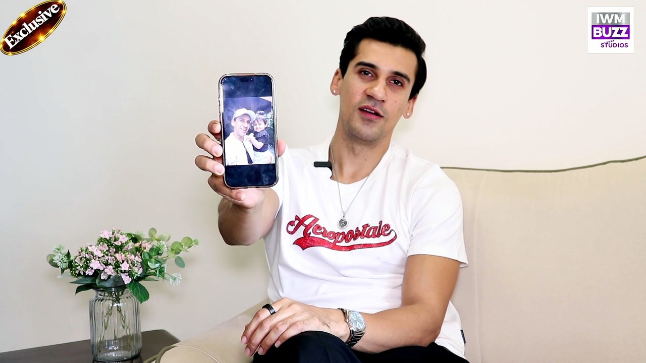 What’s In My Phone Ft. Hamid Barkzi | First Phone, Private Memories & More