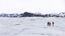 Glaciar Sólheimajökull: "Su deshielo anual equivale al agua que consumen 2.000 personas en su vida"