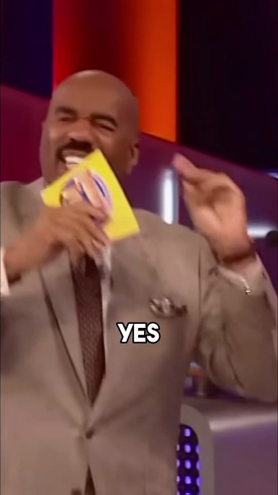 Answer Misses the Board and Steve Harvey Dances on Family Feud