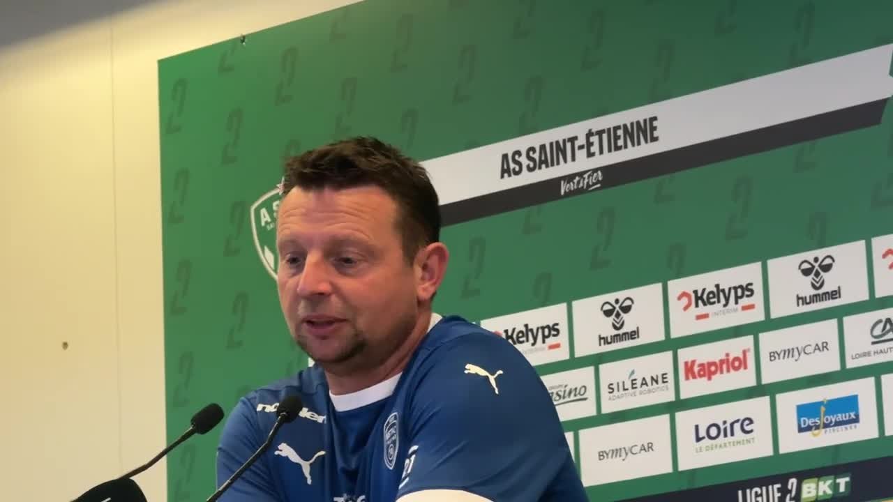 La joie très contenue de Stéphane Dumont après la montée validée de l’ESTAC Troyes en Ligue 1
