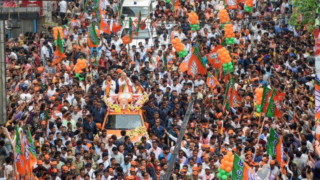 ಹೈವೋಲ್ಟೇಜ್ ಬಂಗಾಳ ಬ್ಯಾಟಲ್ ಬಹಿರಂಗ ಪ್ರಚಾರಕ್ಕೆ ತೆರೆ..! ಕೊನೆಯ ದಿನ ಮೋದಿ, ದೀದಿ, ರಾಹುಲ್ ಪ್ರಚಾರ ಅಬ್ಬರ..