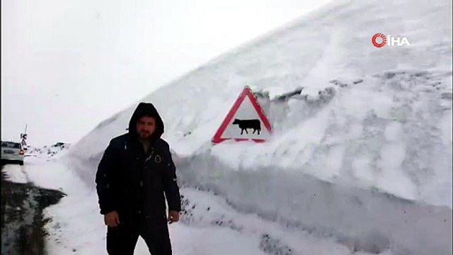Bu ilimize bahar gelmedi; kar kalınlığını gören gözlerine inanamadı