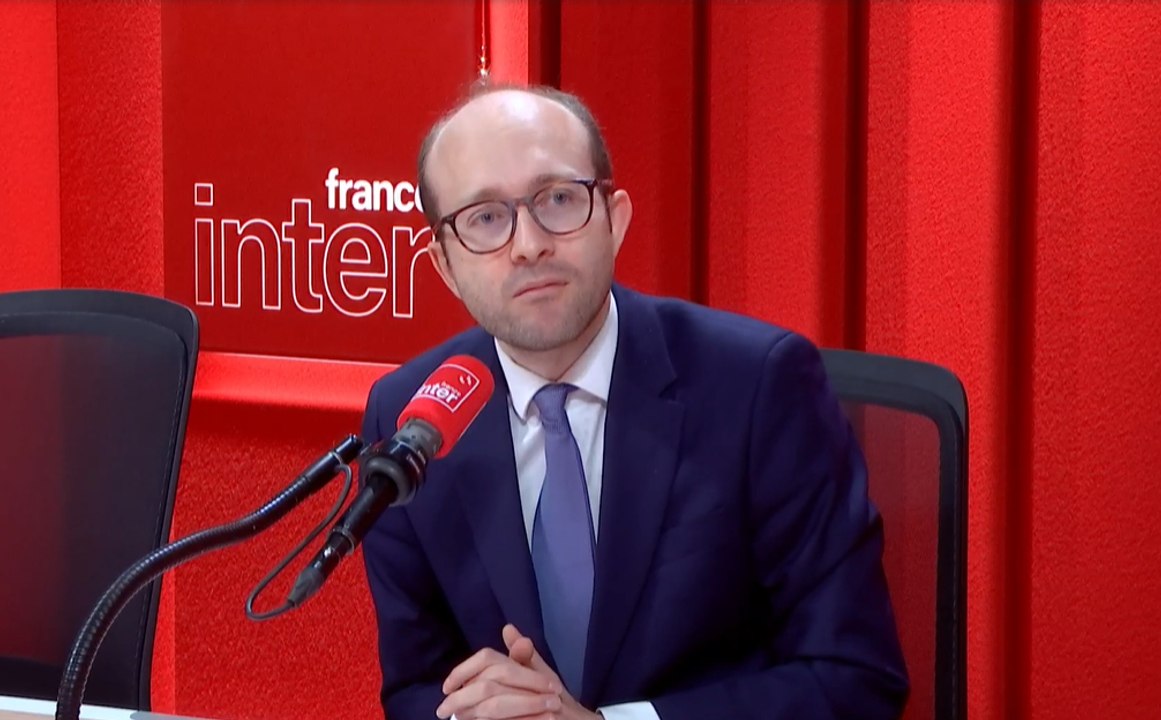 Audiovisuel public : "Je ne me suis pas couché devant l’extrême droite", dit Jérémie Patrier-Leitus