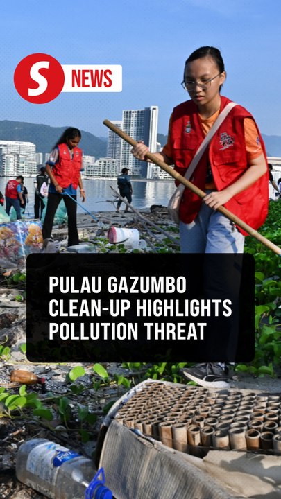 Volunteers clear 800kg of marine litter from Pulau Gazumbo