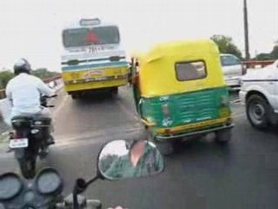 Ghostlambert sur la Ring Road de Delhi