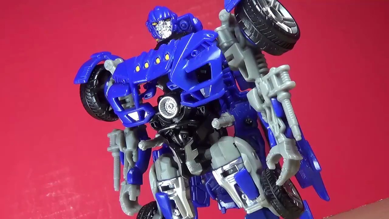 TRANSFORMERS: The Ride Exclusive EVAC | Canadia' Reviewer #206