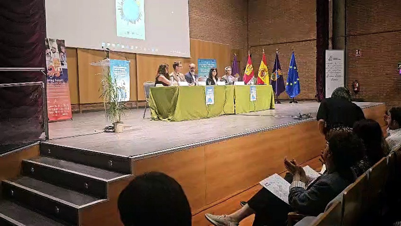 Jornada sobre 'La internacionalización de los centros a través de los programas bilingües y plurilingües en el Centro San José.