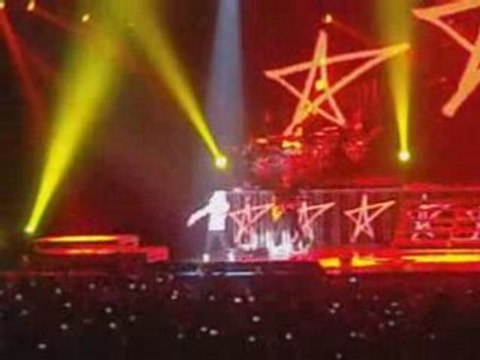 Avril Lavigne @ Zenith, Paris / Fin du concert