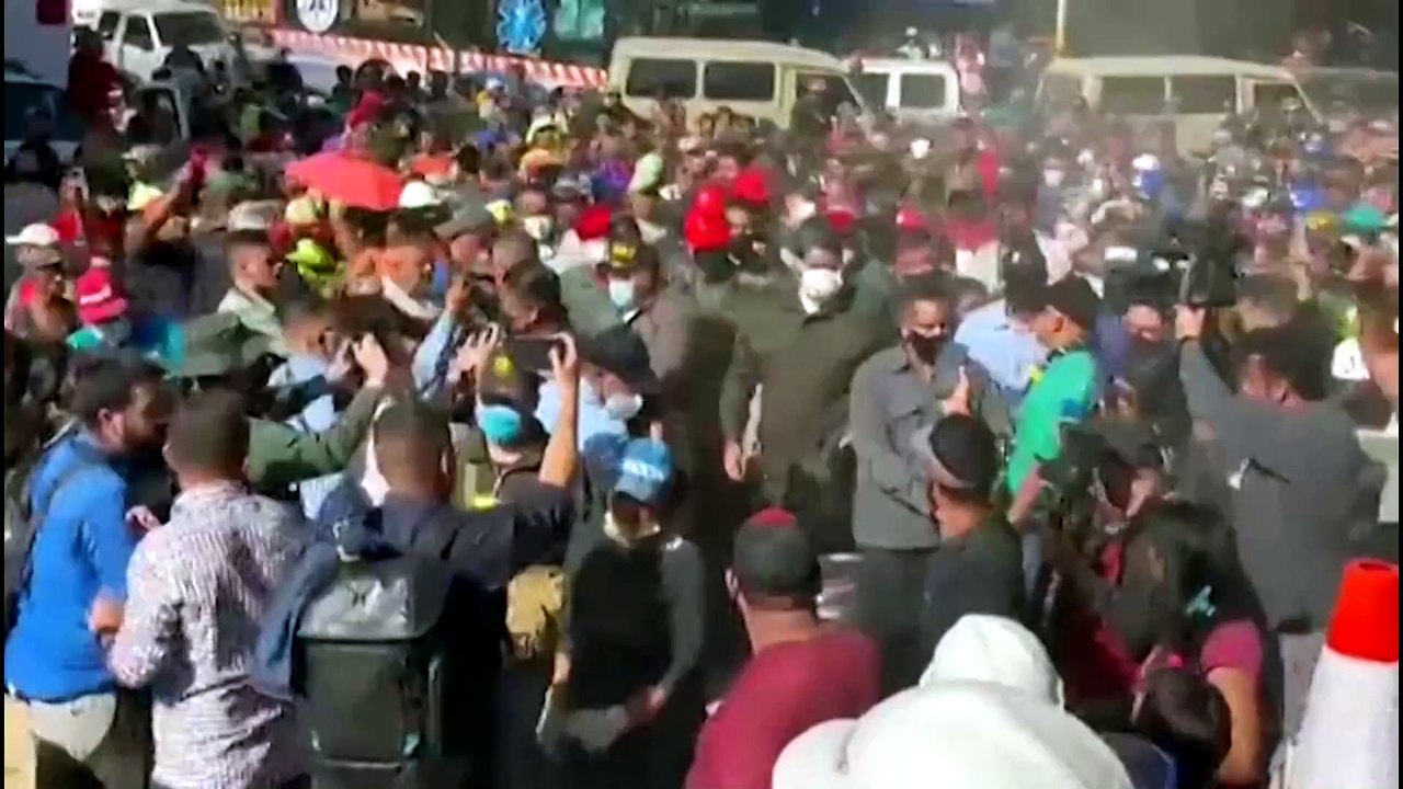 Nicolás Maduro visitó Las Tejerías, después de la tragedia causada por un deslave