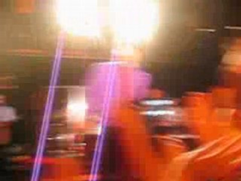 Jonas Brothers Concert Privé Still in love with you