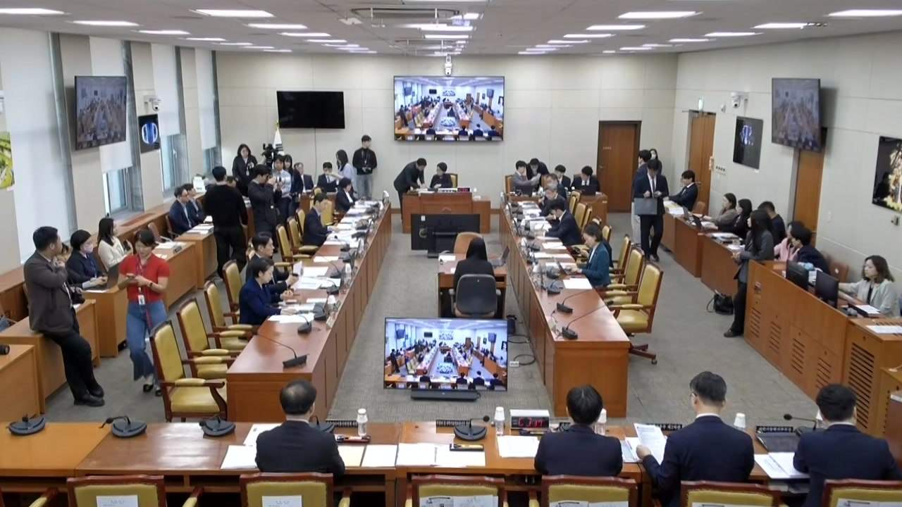 여야, MBC 앵커 발언 두고 충돌..."선거개입 "vs "타당한 질문" / YTN