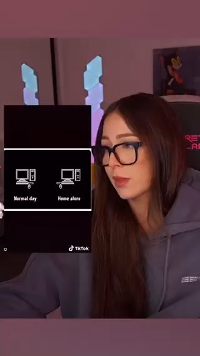 IS THIS ACTUALLY A THING THO? BE FR #twitchstreamer #twitchmoments #pickupline #jokes #texttospeech #twitchclips #twitch #react #gamergirl #tts #onlyguyswillunderstand #funny
