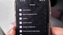 Hidden iPhone Trick: Get a 3D Lock Screen!