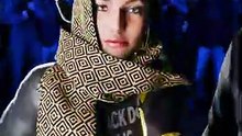How The Anti Paparazzi Scarf Works