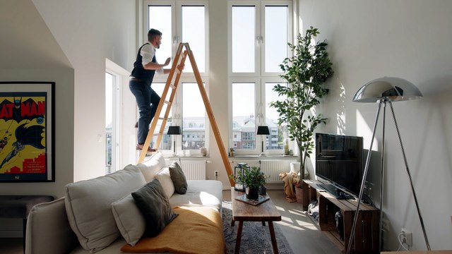 NEVER TOO SMALL: Swedish New York Inspired Loft Apartment, 41sqm/441sqft