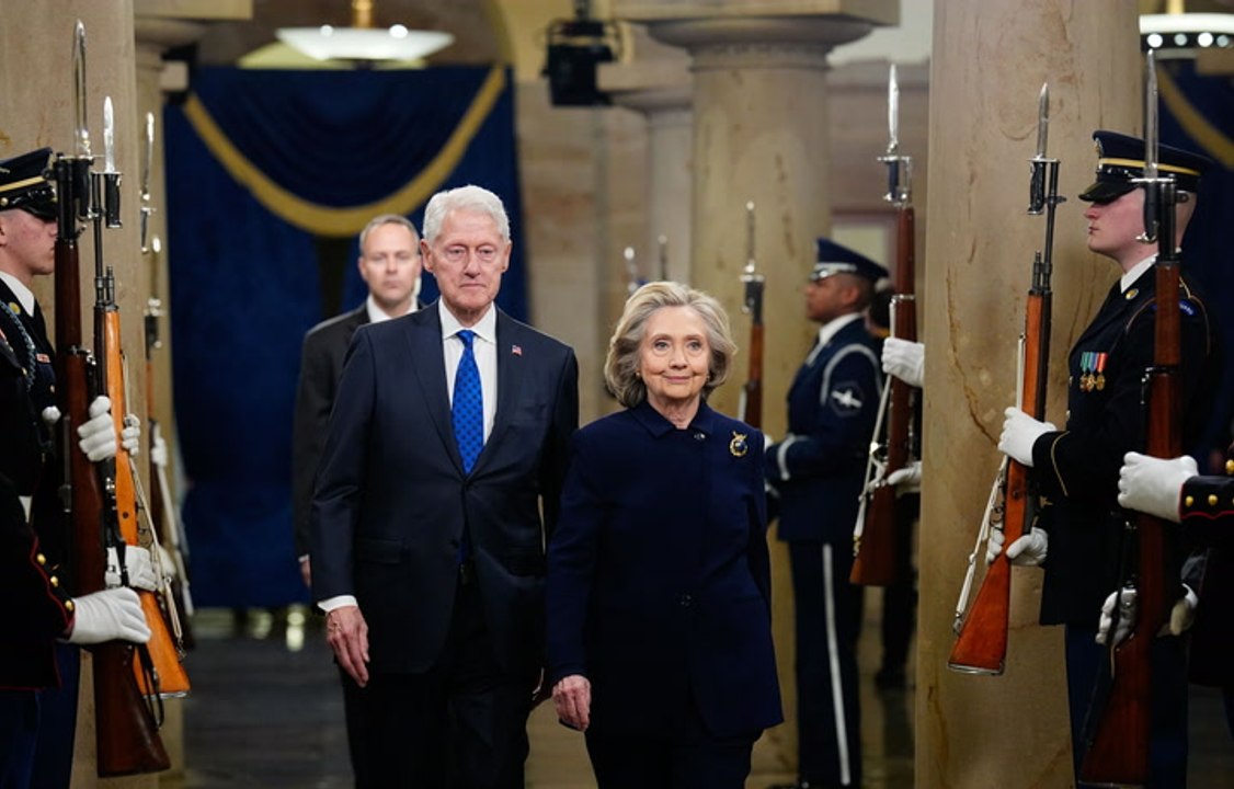 Hillary Clinton declara que no tiene información sobre crímenes sexuales de Epstein
