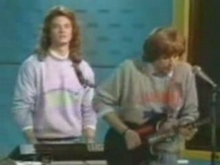 Bee Hive alle origini - "Cosa c'è baby"