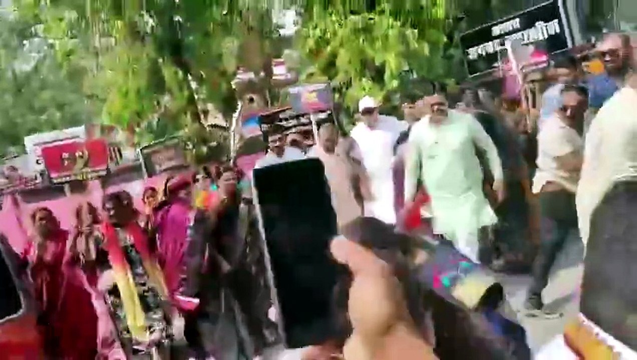 यूपी में झुलस गईं महिला विधायक