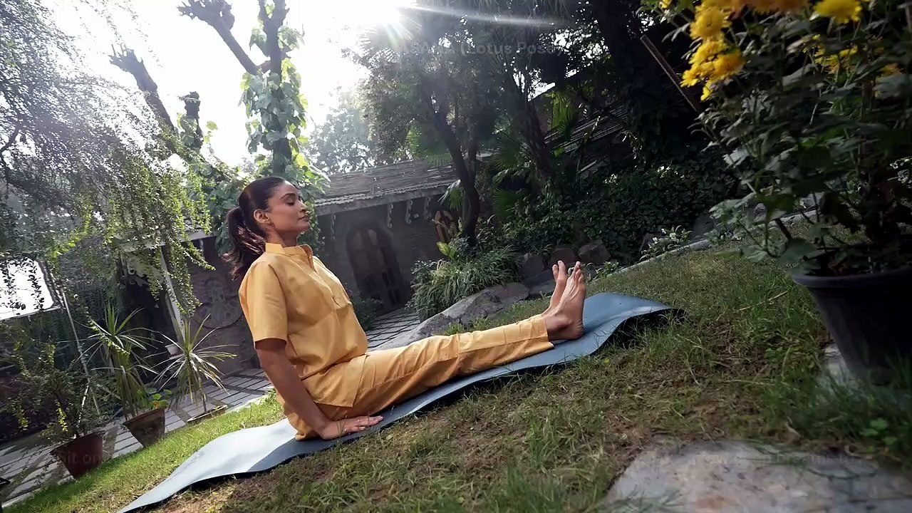 PITTA Balancing in 10 Minutes a Day with PADMASANA Lotus Pose