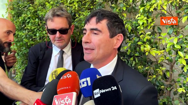 Fratoianni: Da Meloni brutto scherzo, salario giusto senza il salario minimo non significa niente
