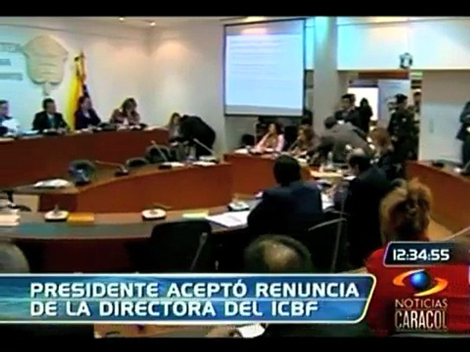 Renunció directora del ICBF