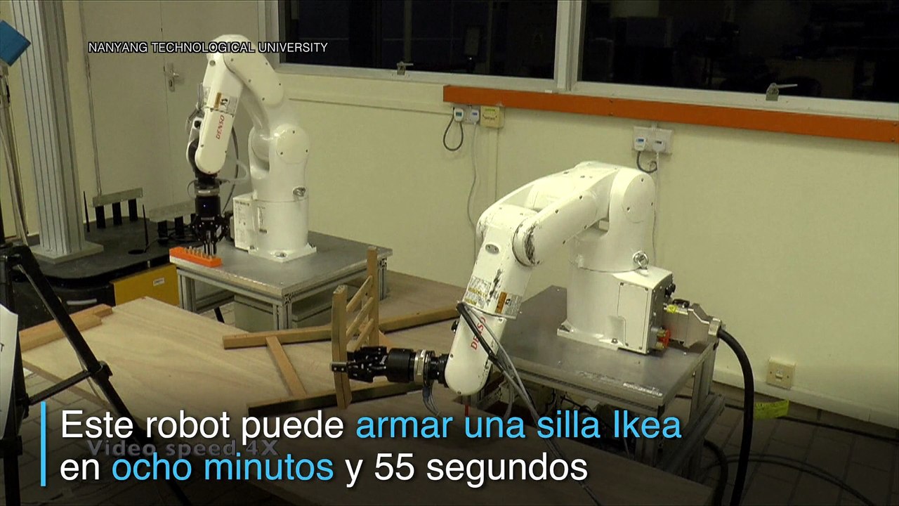 Este es el robot capaz de armar una silla en menos de nueve minutos | El Espectador