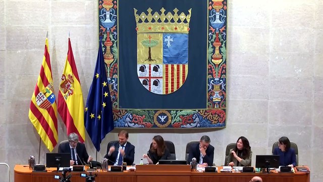 Azcón, reelegido presidente del Gobierno de Aragón con Vox con el rechazo de la oposición