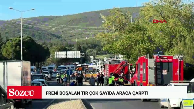 İzmir'de freni boşalan TIR çok sayıda araca çarptı; yaralılar var