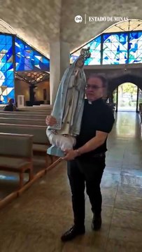 Imagem de Nossa Senhora de Fátima retorna a santuário após ser restaurada