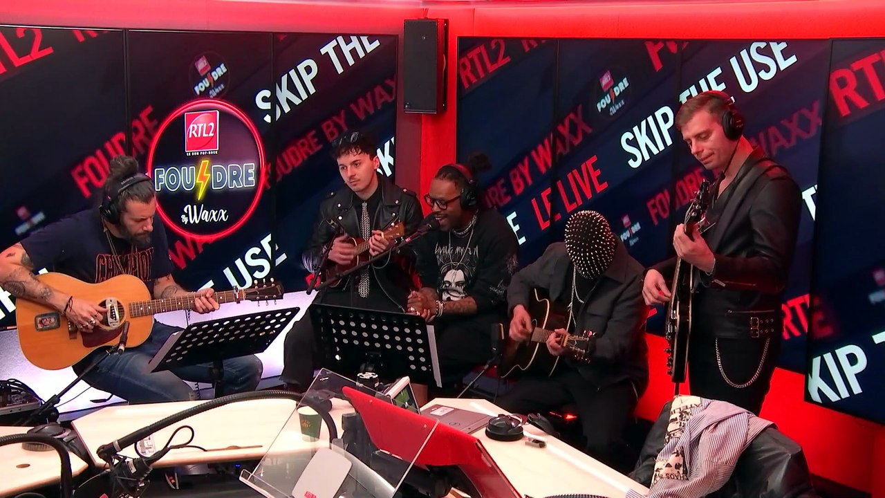 Skip The Use & Waxx reprennent "Black Friday" de Tom O'Dell en live dans Foudre