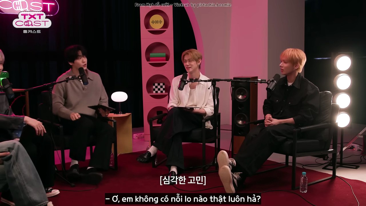[Vietsub] Thêm một ngày nữa thôi, ráng chịu đi mà… | TXTCAST EP.1