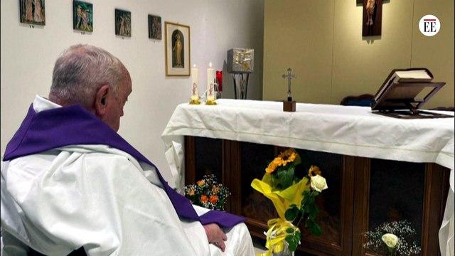 El Vaticano publica la primera foto del papa Francisco desde su hospitalización