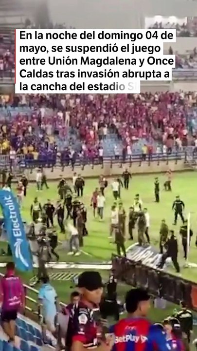 Hinchas de Unión Magdalena invadieron la cancha y generaron caos en el partido contra Once Caldas