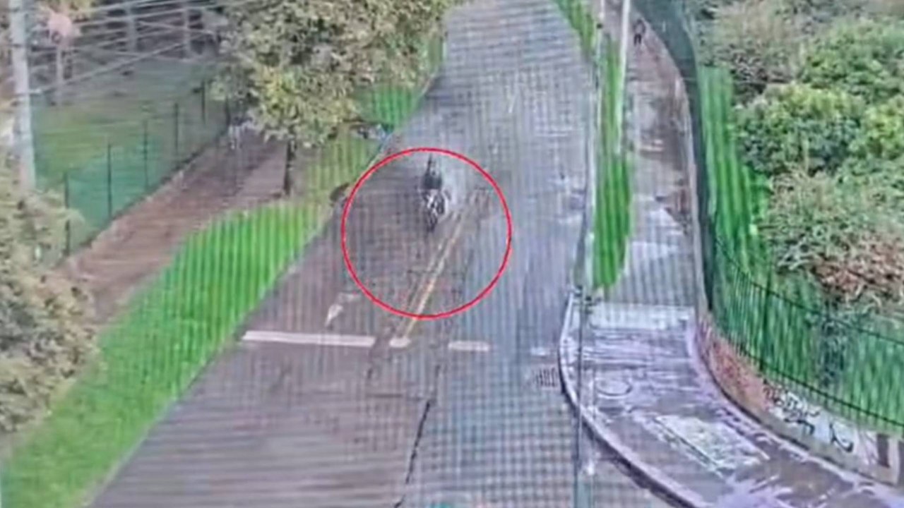 VIDEO | Se desató persecución tras atraco a una...