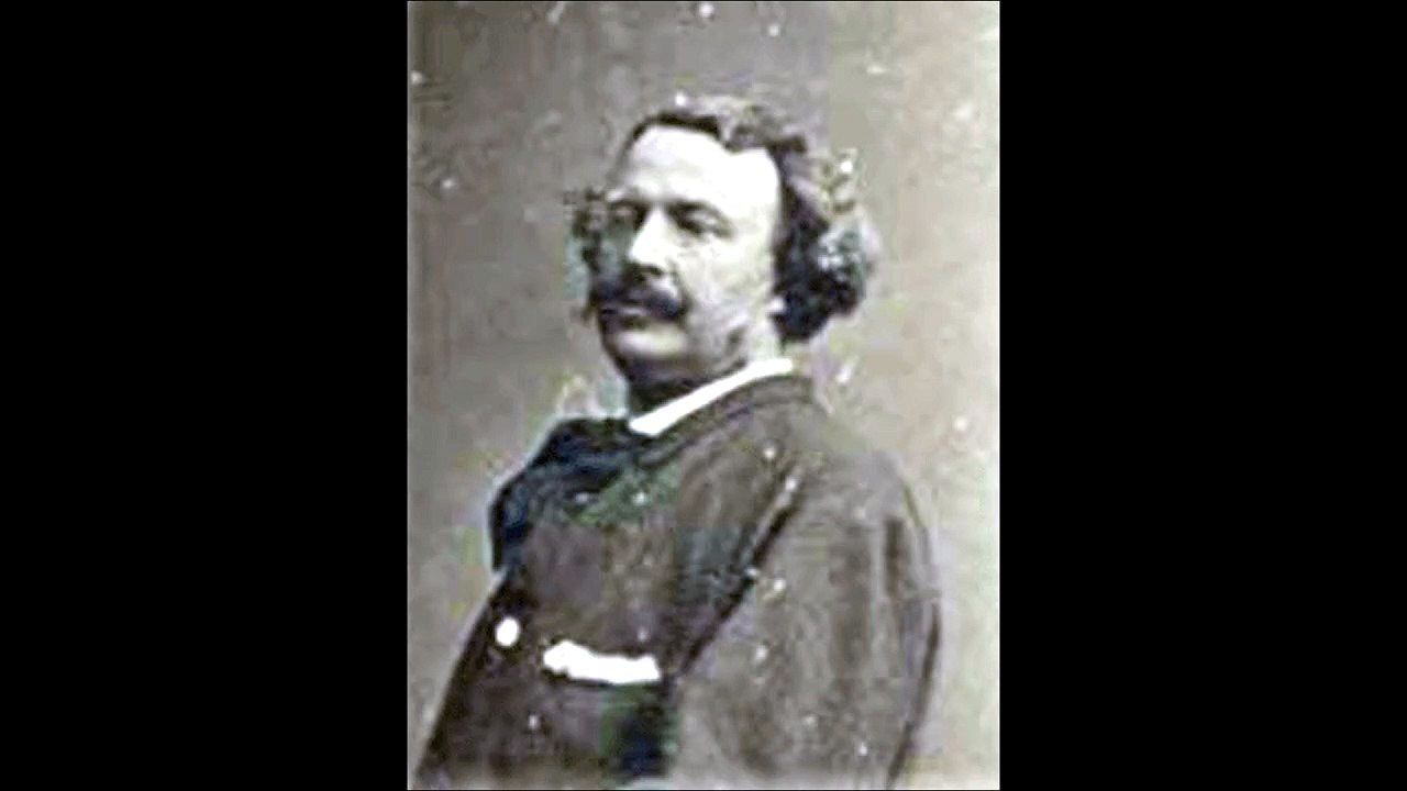 Rotating Self-Portrait (1865) Félix Nadar