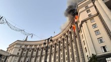 Rusia abre fuego aéreo a sede de gobierno de Ucrania, un ataque sin precedentes