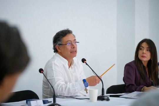 Petro vuelve a insistir en levantar suspensión a emergencia económica en la Corte