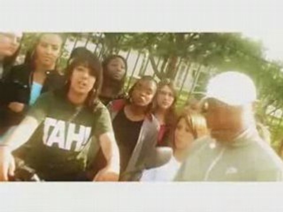 Sarah_Lilia__le_clip__400_Coups